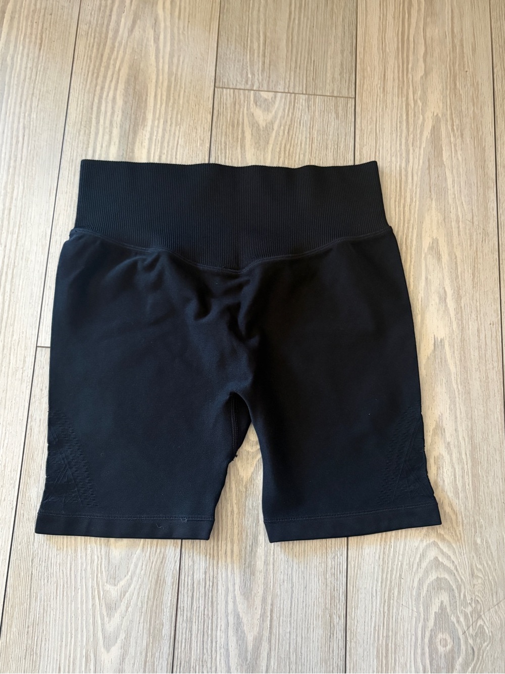 PINK Victoria's Secret Black Ribbed-Waist Bike Shorts